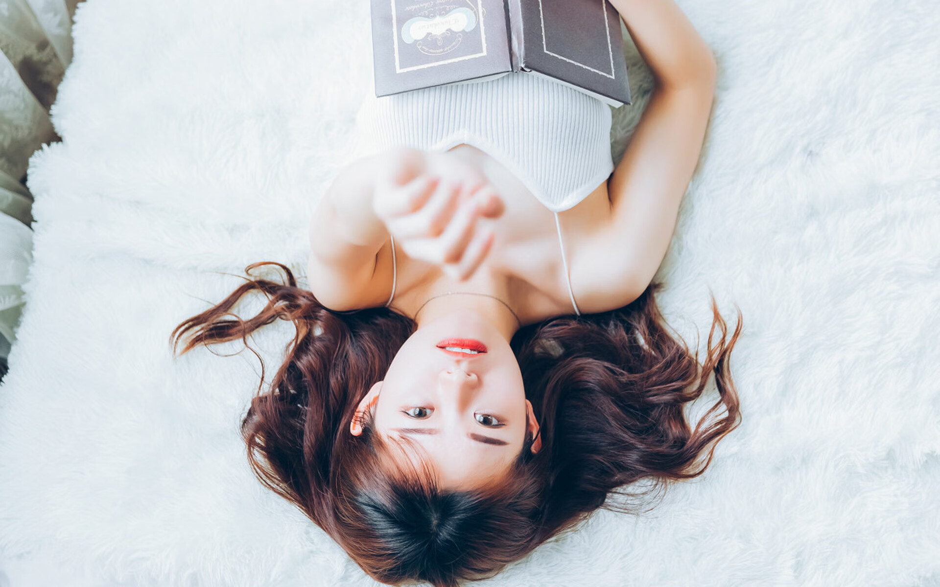 德甲:汉堡2-2战平门兴,比赛激烈,攻防转换频繁,汉堡 德甲