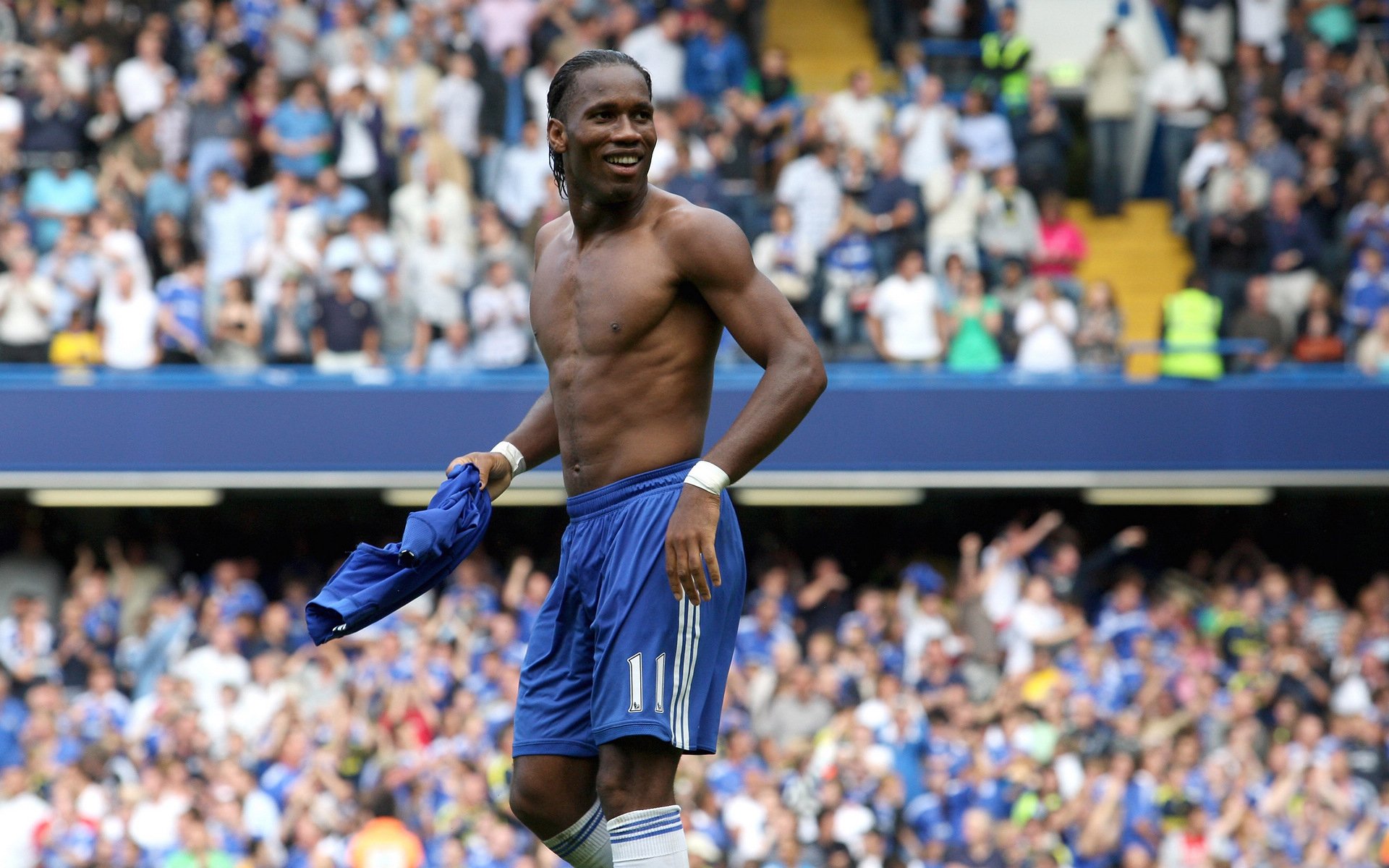 英超“超级周”赛事精彩纷呈,吸引众多关注,英超周刊