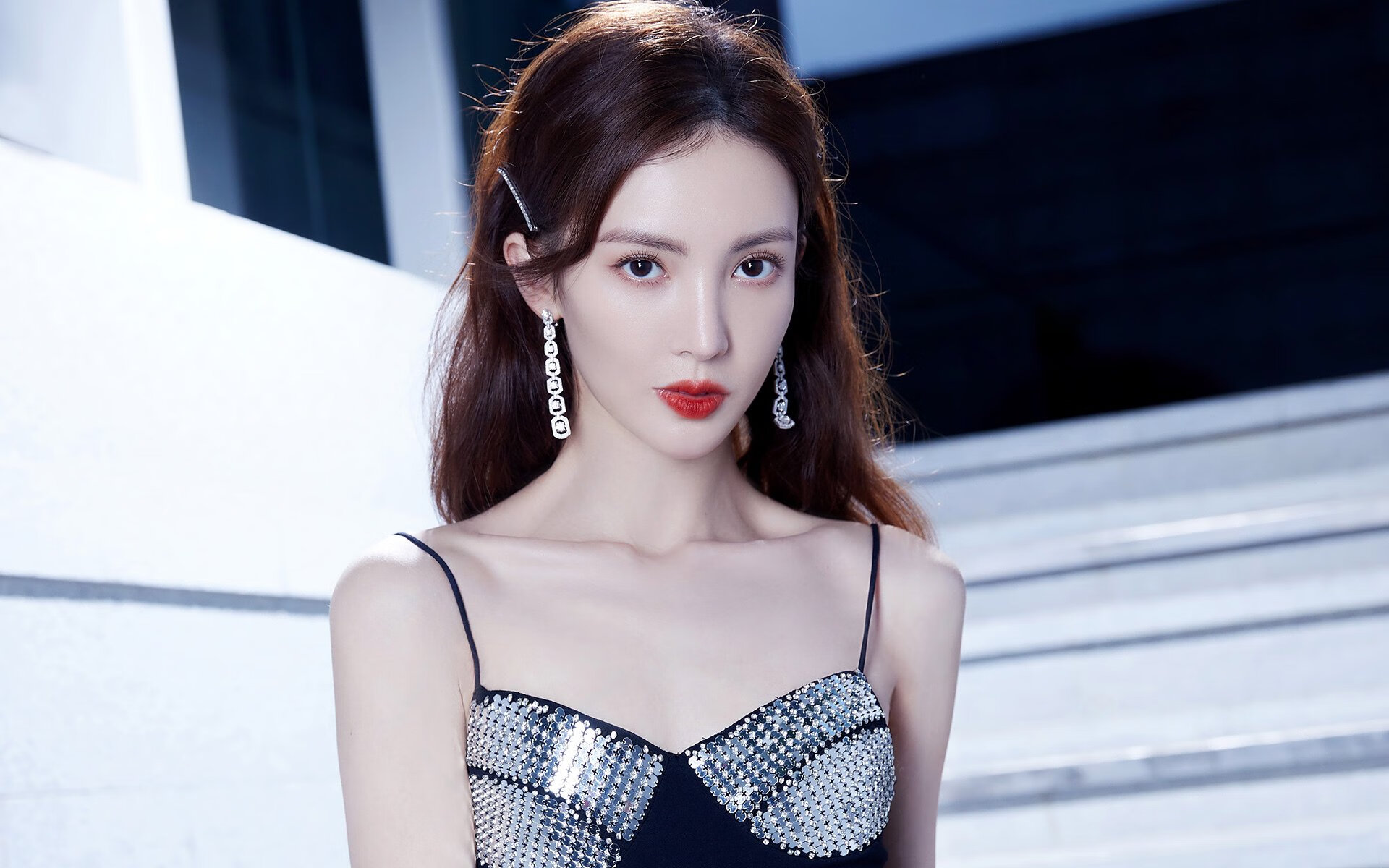 高空秋千极限挑战,勇气指数爆表,高空秋千游玩须知